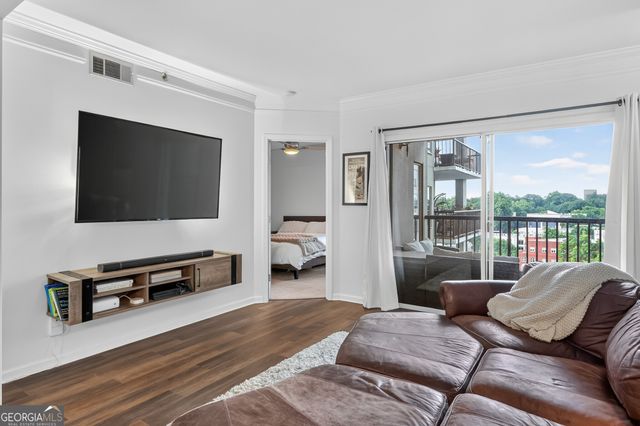 275 13th Street NE 1008, Atlanta, GA 30309