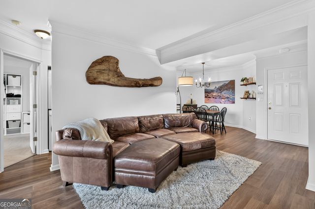 275 13th Street NE 1008, Atlanta, GA 30309