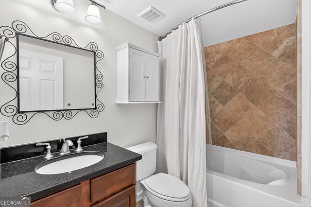 275 13th Street NE 1008, Atlanta, GA 30309