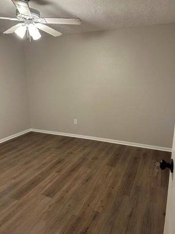 2021 Spenwick Drive 624, Houston, TX 77055