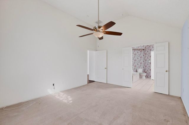 2086 Montclair Lane, Lewisville, TX 75067