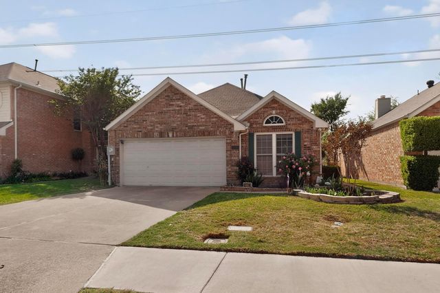 2086 Montclair Lane, Lewisville, TX 75067