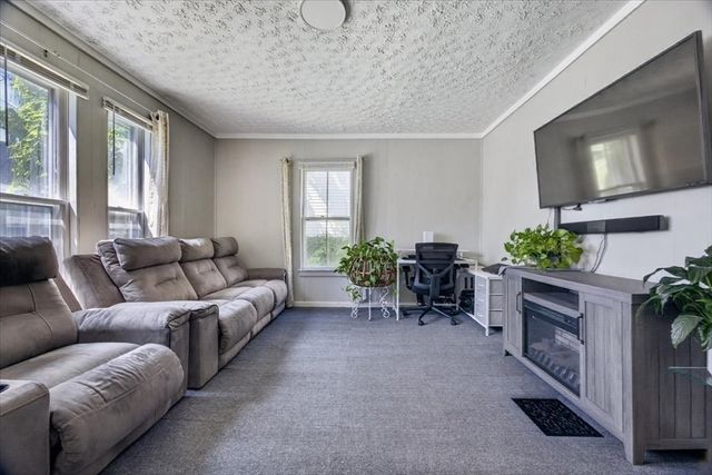171 Bartlett St, Brockton, MA 02301