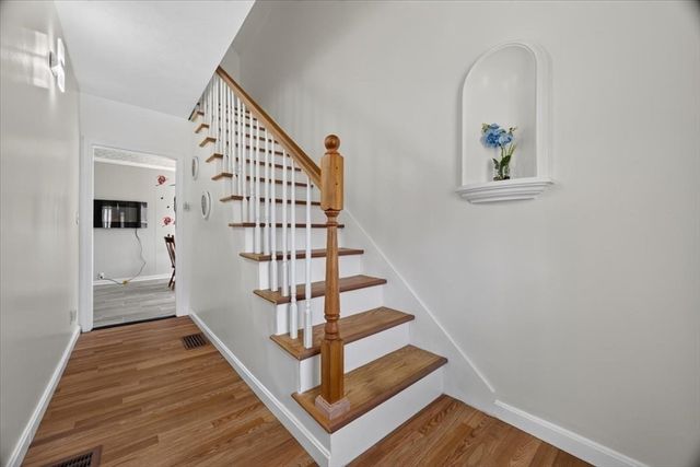 171 Bartlett St, Brockton, MA 02301