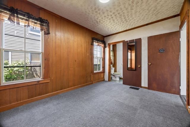 171 Bartlett St, Brockton, MA 02301
