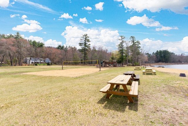 6 Walker Pond Rd, Sturbridge, MA 01566