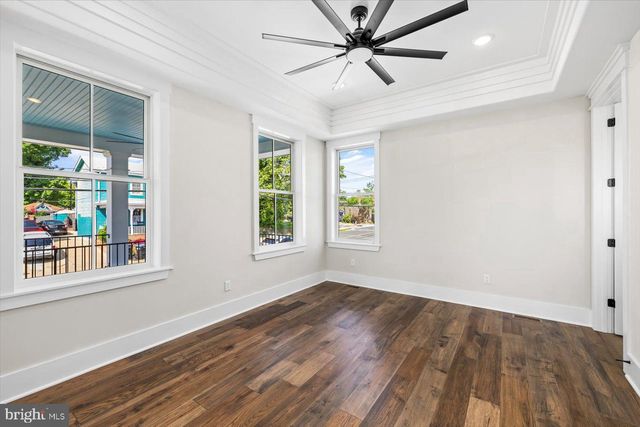 1111 SOPHIA ST, Fredericksburg, VA 22401