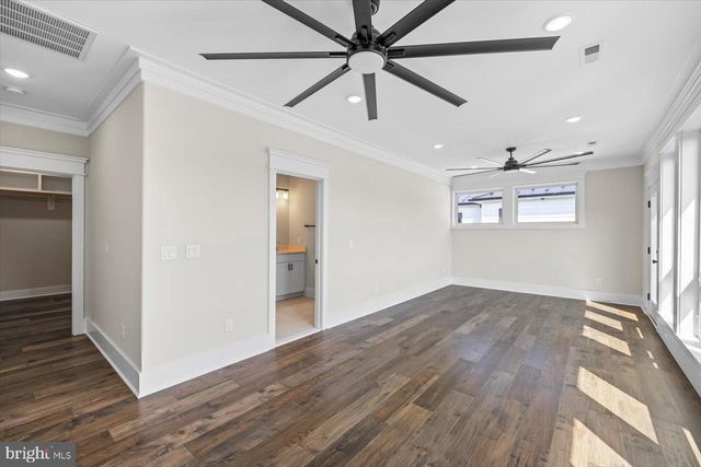 1111 SOPHIA ST, Fredericksburg, VA 22401