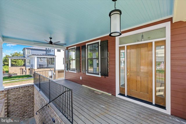 1111 SOPHIA ST, Fredericksburg, VA 22401