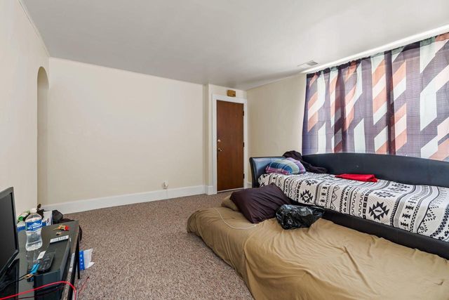 6215 7th AVENUE, Kenosha, WI 53143