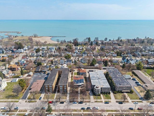 6215 7th AVENUE, Kenosha, WI 53143