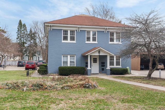 6215 7th AVENUE, Kenosha, WI 53143