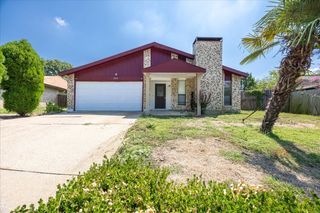 3503 Green Hill Drive, Arlington, TX 76014