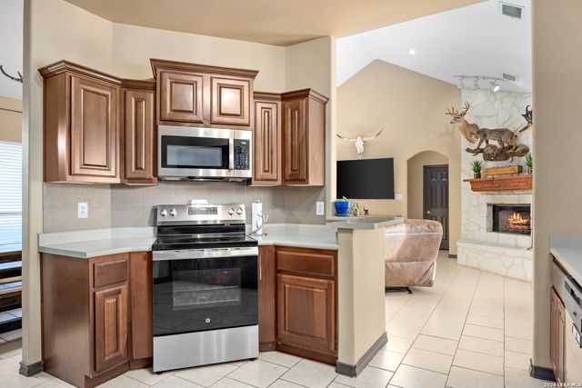 803 RIVER RANCH DR, Bandera, TX 78003