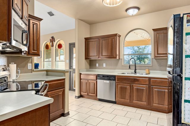 803 RIVER RANCH DR, Bandera, TX 78003