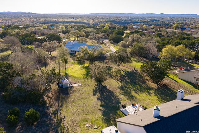 803 RIVER RANCH DR, Bandera, TX 78003
