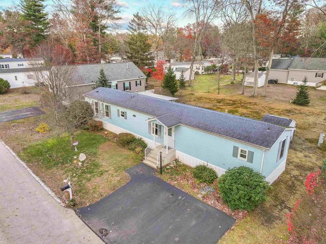 12 Clovercrest Drive, Nashua, NH 03062