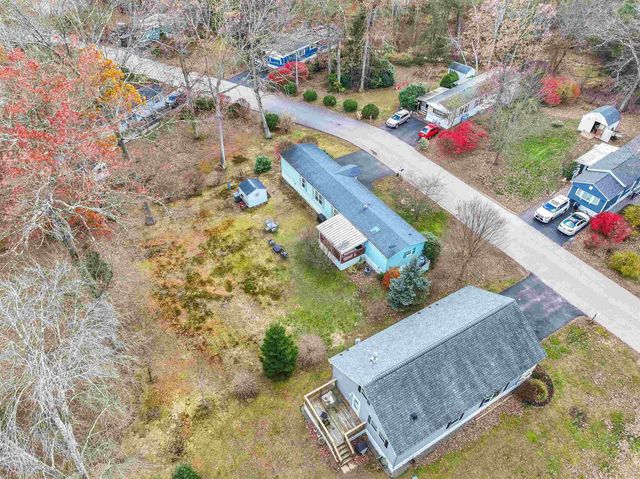 12 Clovercrest Drive, Nashua, NH 03062