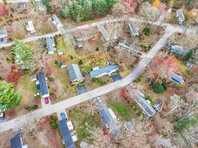 12 Clovercrest Drive, Nashua, NH 03062