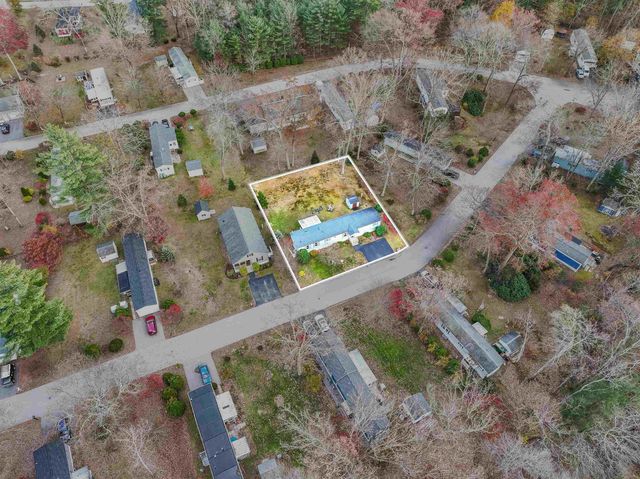 12 Clovercrest Drive, Nashua, NH 03062