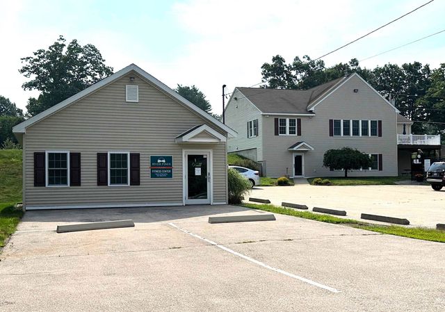 12 Clovercrest Drive, Nashua, NH 03062