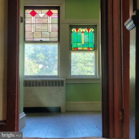 14 CLUB RD, Oley, PA 19547