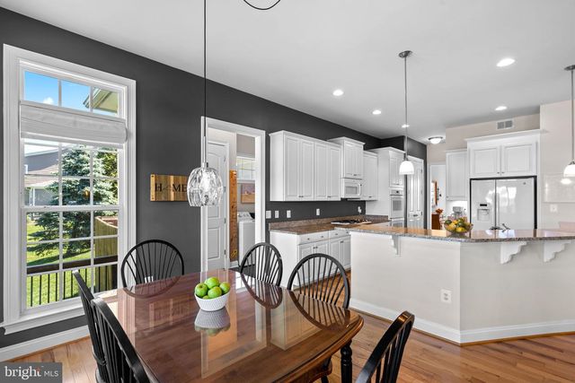 18585 MONTAGUE PL, Purcellville, VA 20132