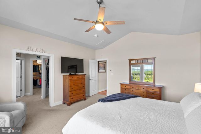 18585 MONTAGUE PL, Purcellville, VA 20132