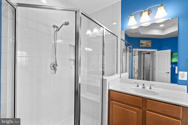 18585 MONTAGUE PL, Purcellville, VA 20132