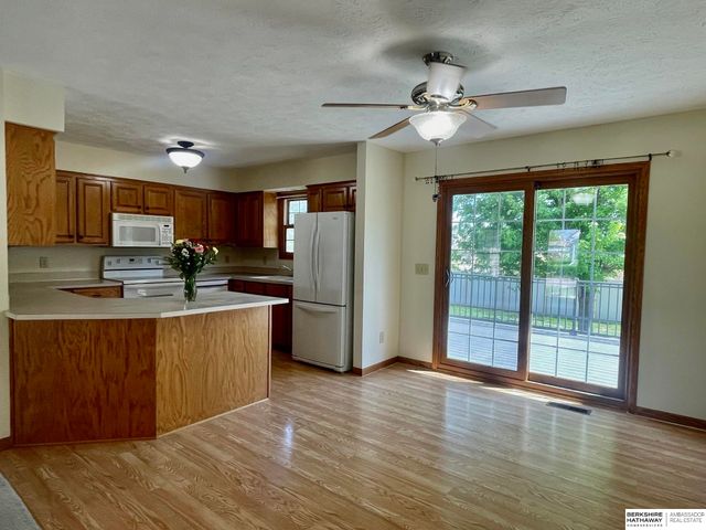 215 Arthur Street, Blair, NE 68008