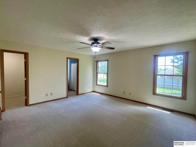 215 Arthur Street, Blair, NE 68008