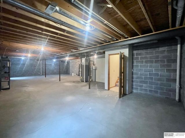 215 Arthur Street, Blair, NE 68008