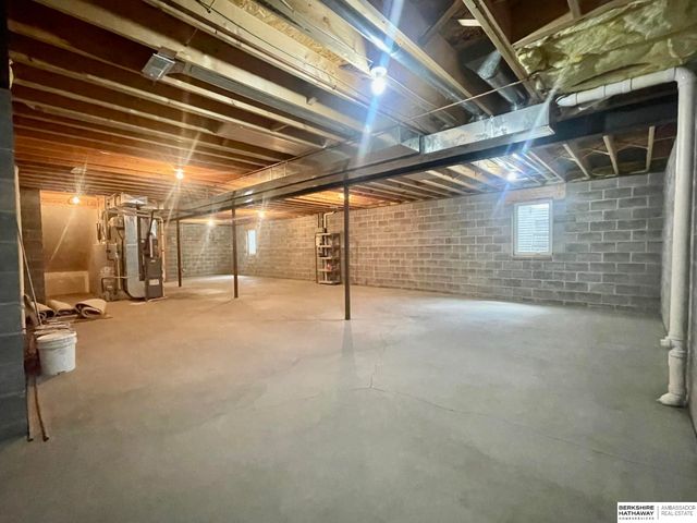 215 Arthur Street, Blair, NE 68008