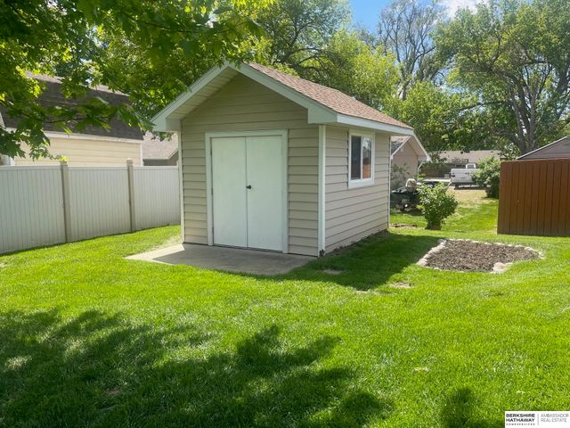 215 Arthur Street, Blair, NE 68008