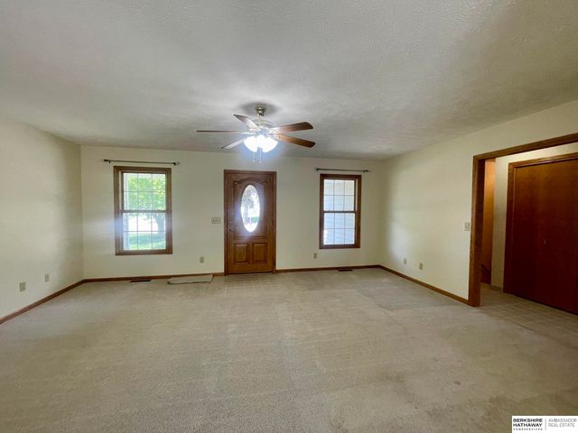 215 Arthur Street, Blair, NE 68008