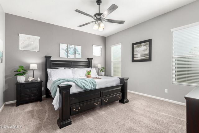 16561 W CIELO GRANDE Avenue, Surprise, AZ 85387