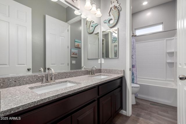 16561 W CIELO GRANDE Avenue, Surprise, AZ 85387