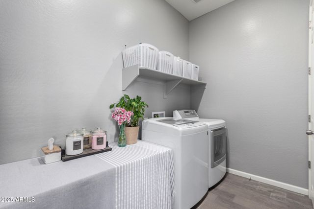 16561 W CIELO GRANDE Avenue, Surprise, AZ 85387