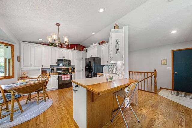 4820 Echo Court, Faribault, MN 55021