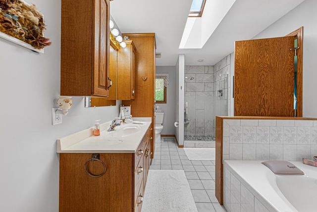 4820 Echo Court, Faribault, MN 55021