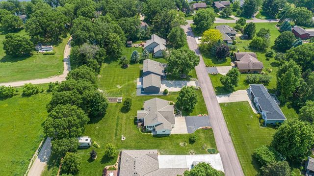 4820 Echo Court, Faribault, MN 55021