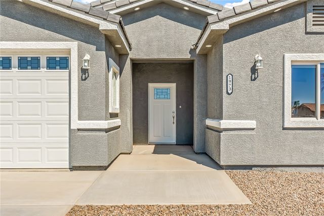 1973 E La Entrada Place, Fort Mohave, AZ 86426