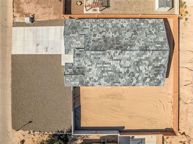 1973 E La Entrada Place, Fort Mohave, AZ 86426