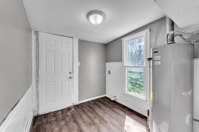 1318 N Douglas Avenue, Springfield, MO 65802