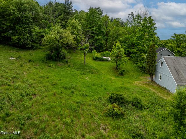 13 Camel Hill Road, Brunswick, NY 12180