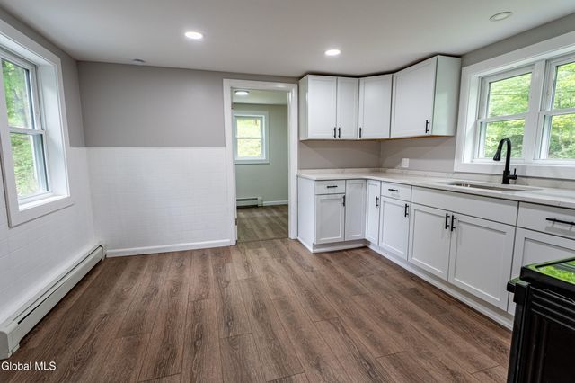 13 Camel Hill Road, Brunswick, NY 12180