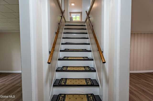 13 Camel Hill Road, Brunswick, NY 12180