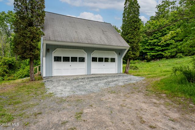 13 Camel Hill Road, Brunswick, NY 12180