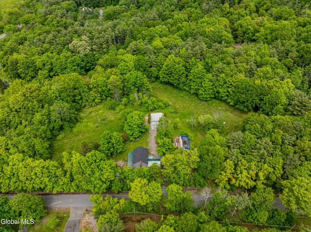 13 Camel Hill Road, Brunswick, NY 12180