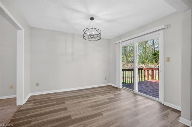 2 Lord Foxley Court, Greensboro, NC 27405